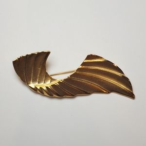 Diane Von Furstenberg Pin